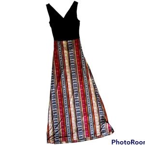 Maxi dress with criss-cross back. Gilli from Stitch Fix. Size M.